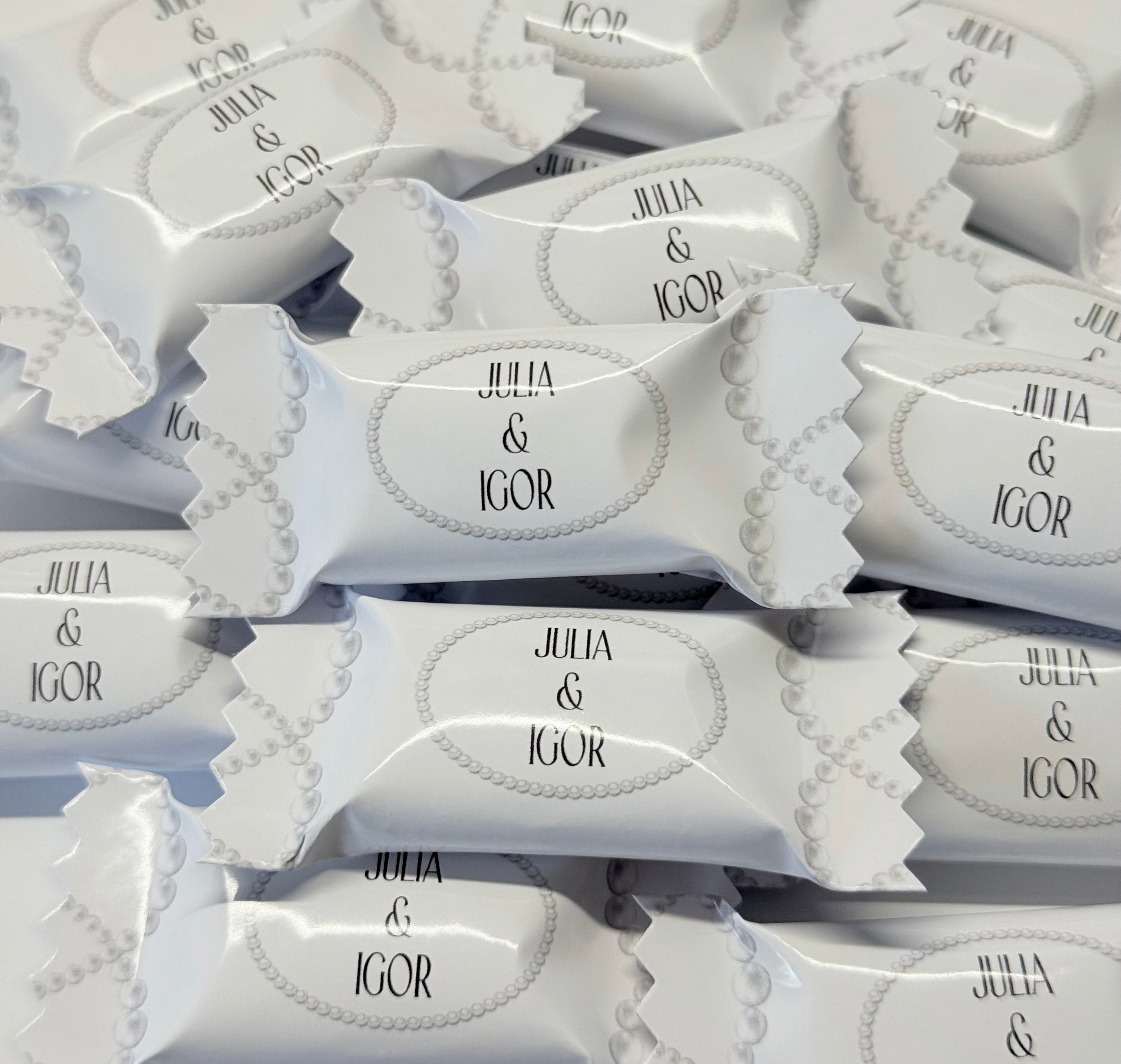 Personalisierte Bonbons mit name/ Tischdeko/ Streudeko/ gastgeschenke/ Mitgebsel/ Partydeko/ Hochzeit/ Standesamt/ Verlobung/ Perlen